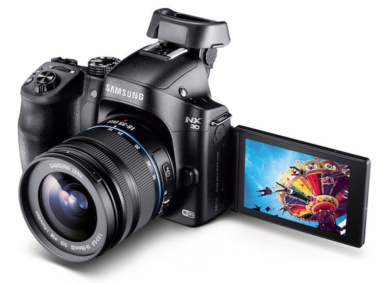 samsung NX30 1 Samsung NX30: Hadirkan Viewfinder Putar & Koneksi Lengkap news kamera dslm foto video 
