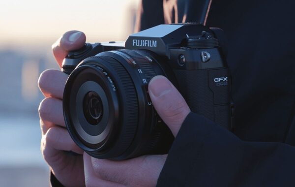 Inilah Kamera Terbaik 2024 Versi Gadget Champions 30 Fujifilm GFX 100S II