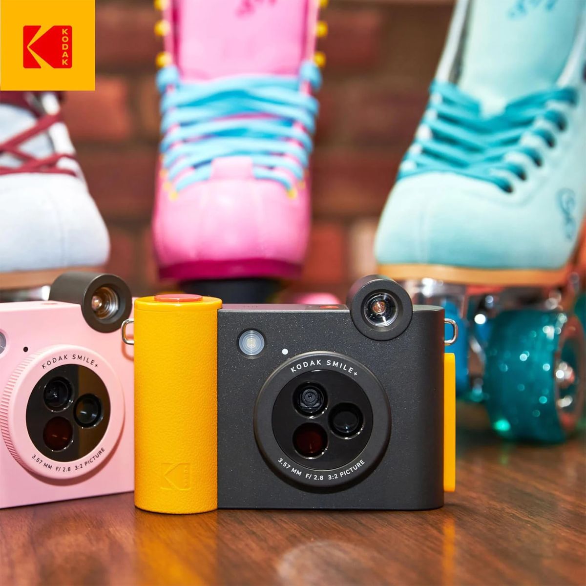 Kodak Smile Plus: Kamera Instan Digital dengan Filter Lensa dan Teknologi ZINK 24 Kodak Smile Plus