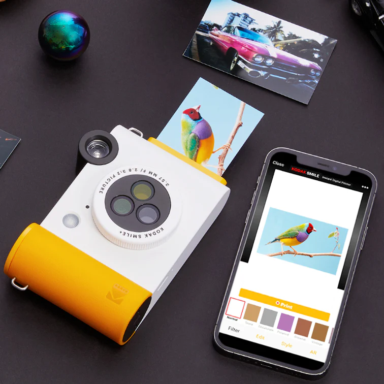 Kodak Smile Plus: Kamera Instan Digital dengan Filter Lensa dan Teknologi ZINK 25 Kodak Smile Plus 4