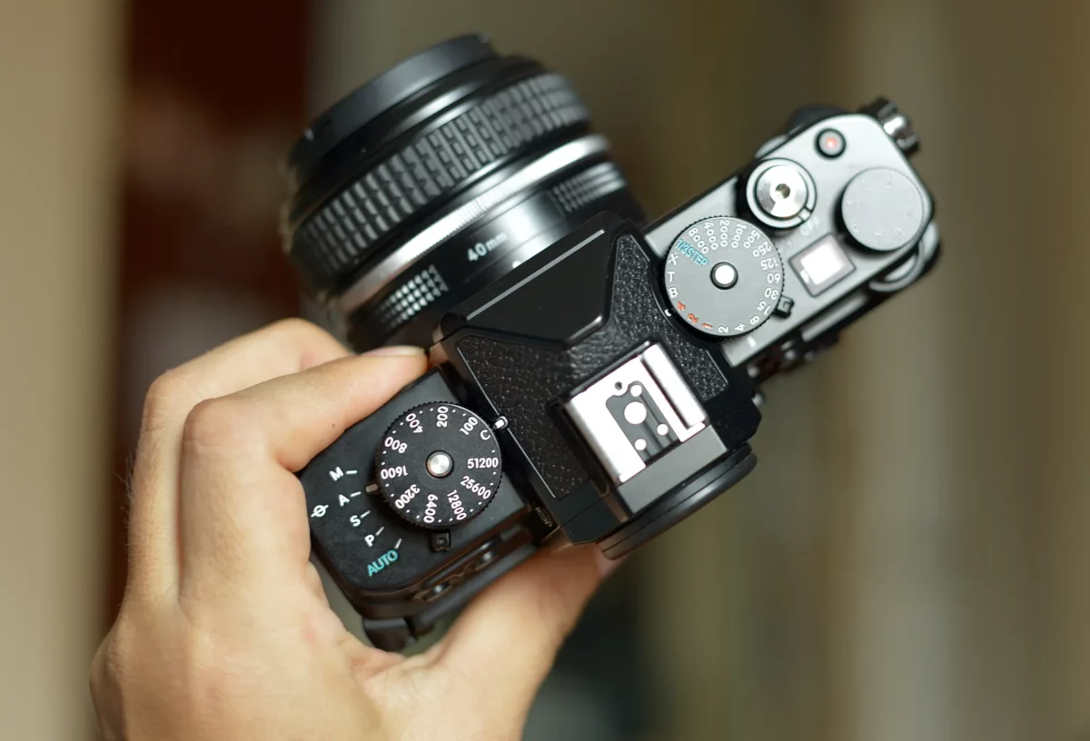 Nikon ZF dan lensa 40mm