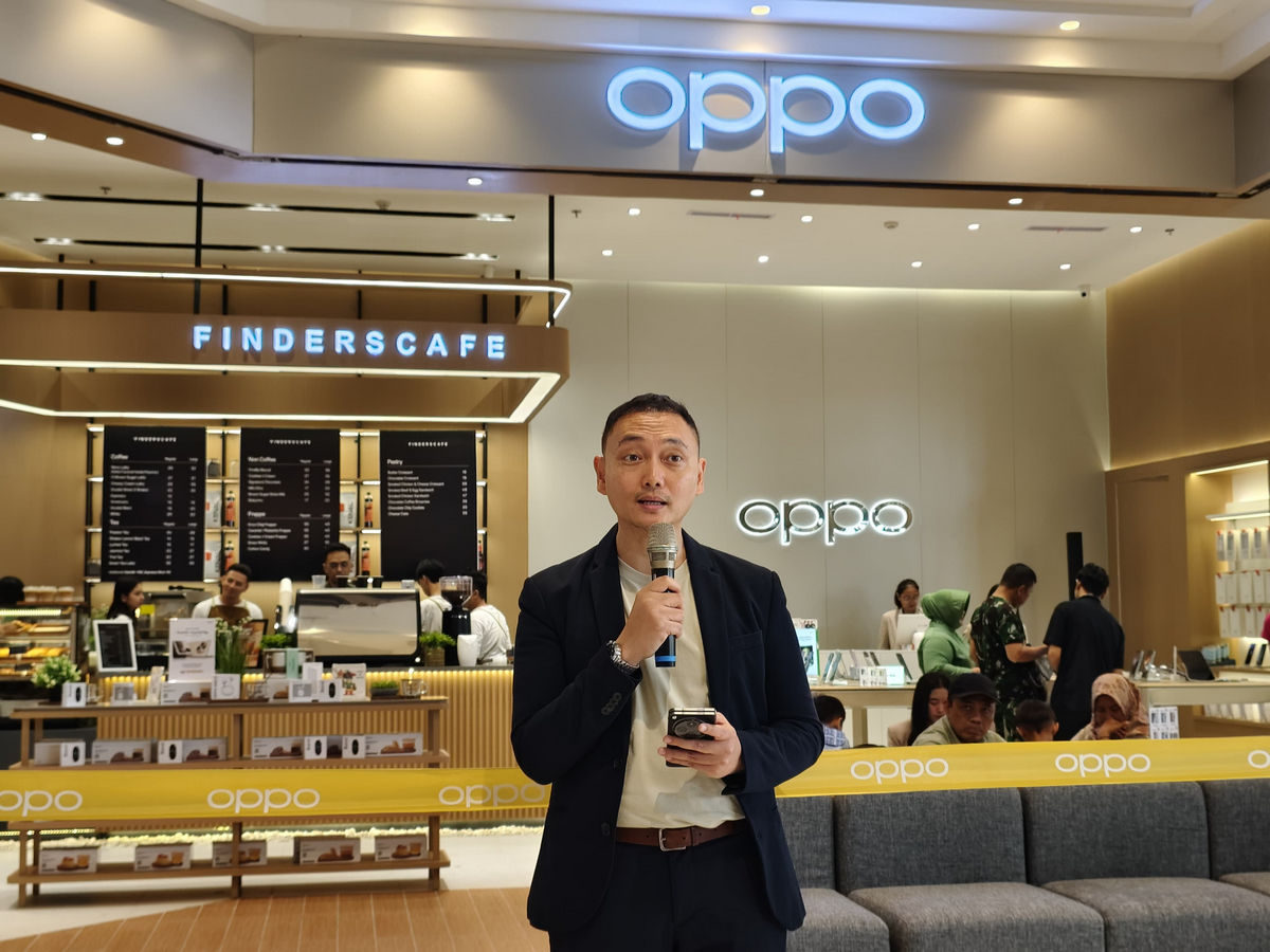OPPO Experience Store AEON Mall Deltamas 5