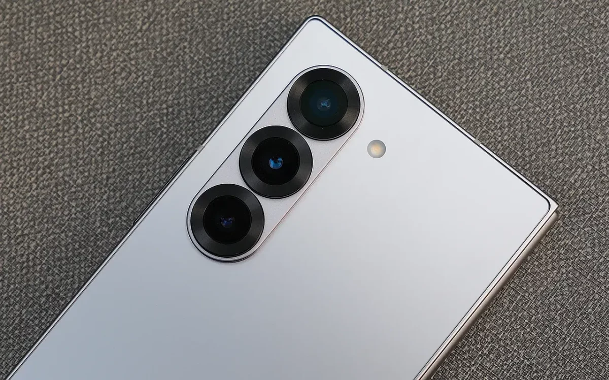 kamera samsung galaxy fold 6