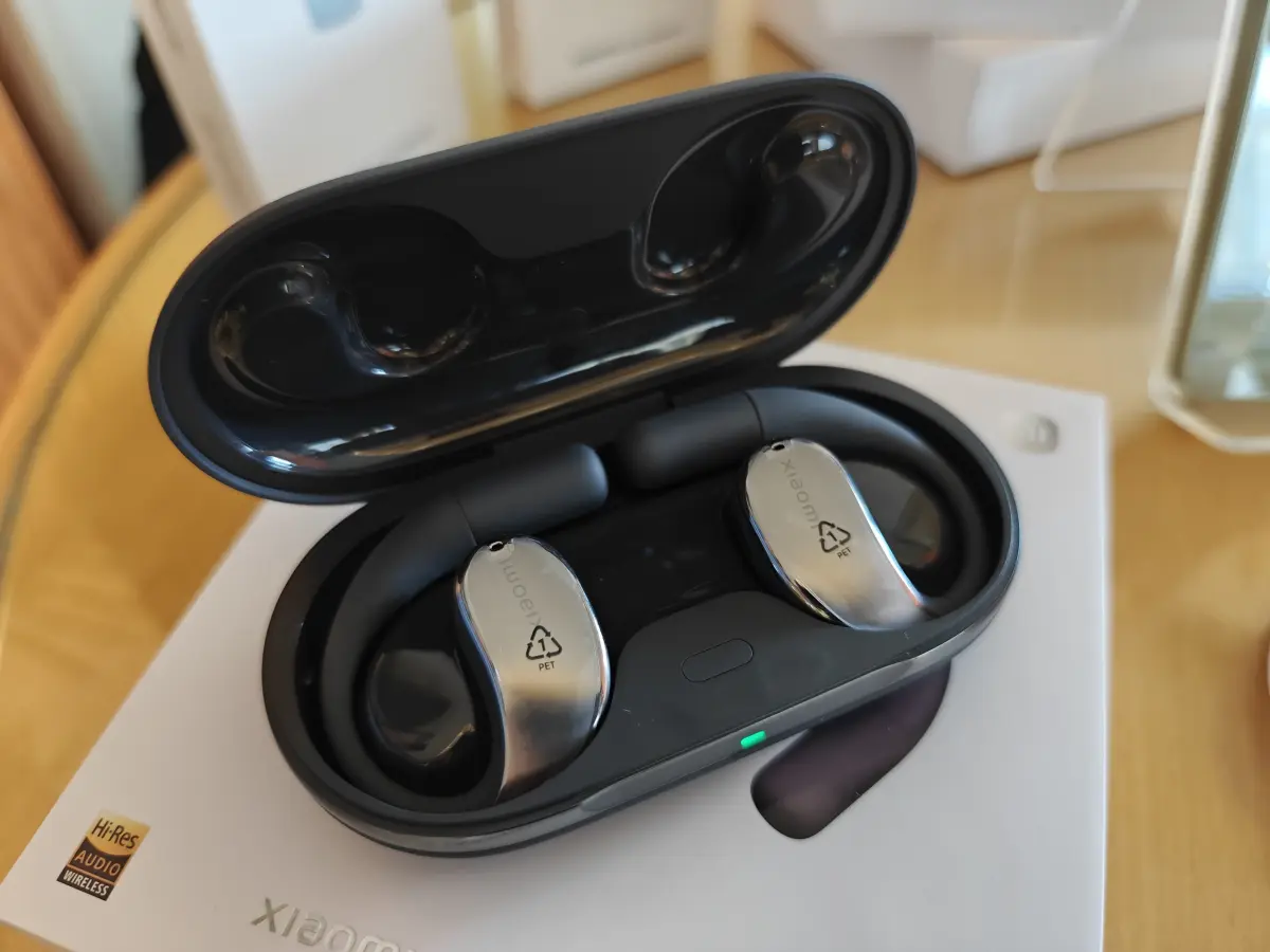 Xiaomi Smart Band 9 dan OpenWear Stereo Hadir di Indonesia, Harga Mulai 500 ribuan Rupiah 22 Xiaomi Open Wear Stereo 1