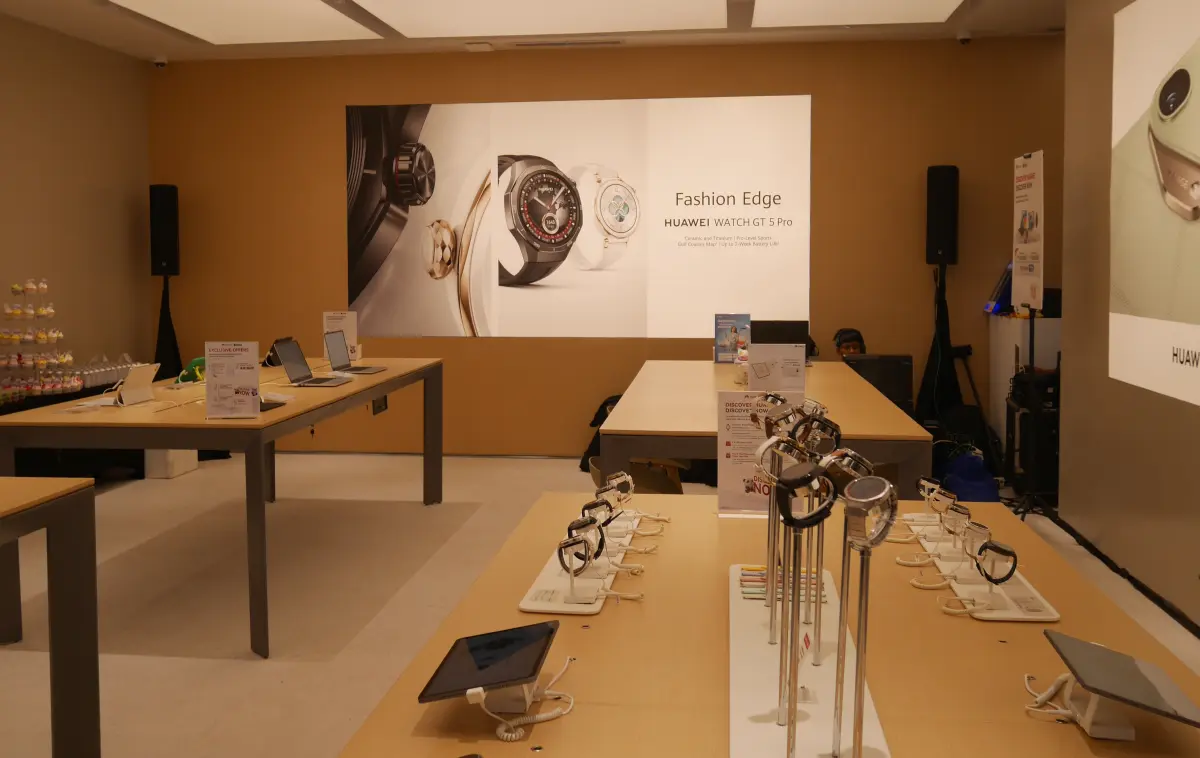 Awali Tahun 2025, Huawei Buka 5 Gerai <em>Experience Store</em> di Indonesia 21 Huawei Experience Store 2