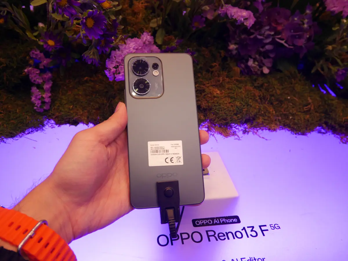 OPPO RENO13 F 5G 2