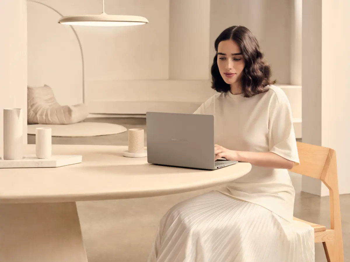ASUS Zenbook A14