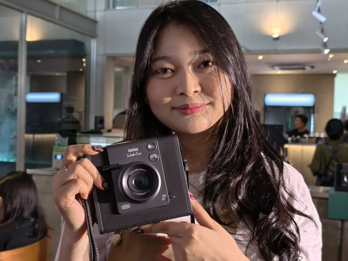 Fujifilm Instax Wide EVO 1a