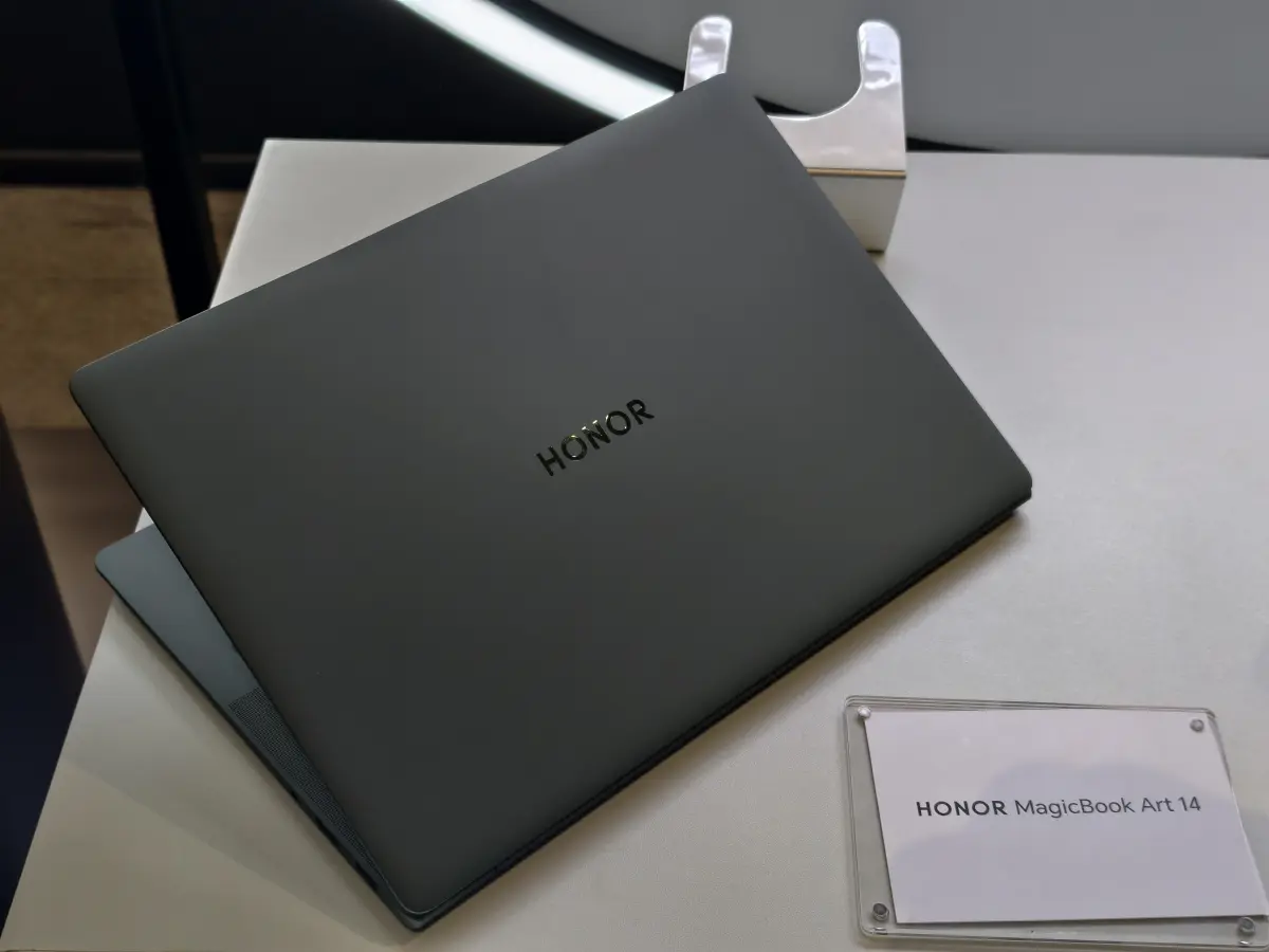 Melihat Lebih Dekat 5 Produk HONOR yang Siap Hadir di Indonesia 36 HONOR MAGICBOOK 14 1