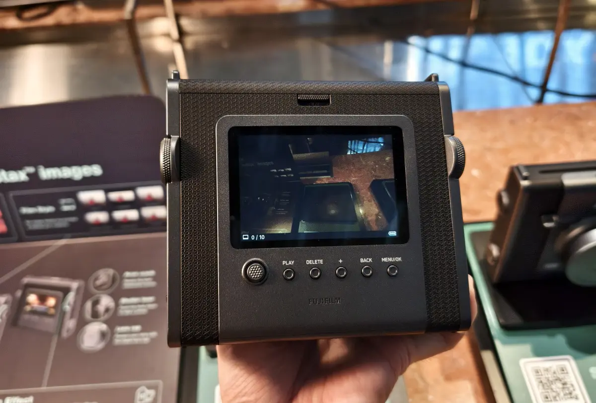 fujifilm instax wide EVO 4a