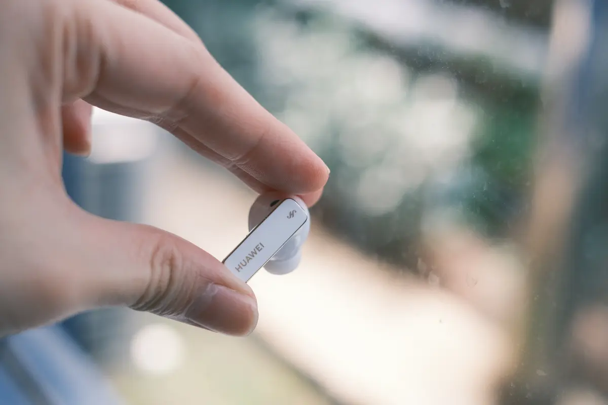 Huawei FreeBuds Pro 4 2