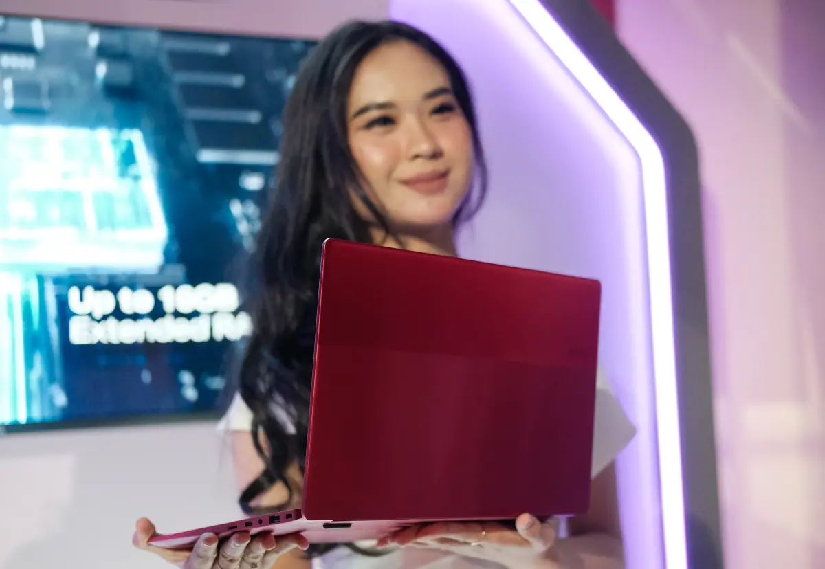 Infinix INBook X2 2025: Tampil Premium dengan Kamera Dual-Starlight, Harga Mulai 5 Jutaan Rupiah 25 Infinix INBOOK X2 2025 3 1