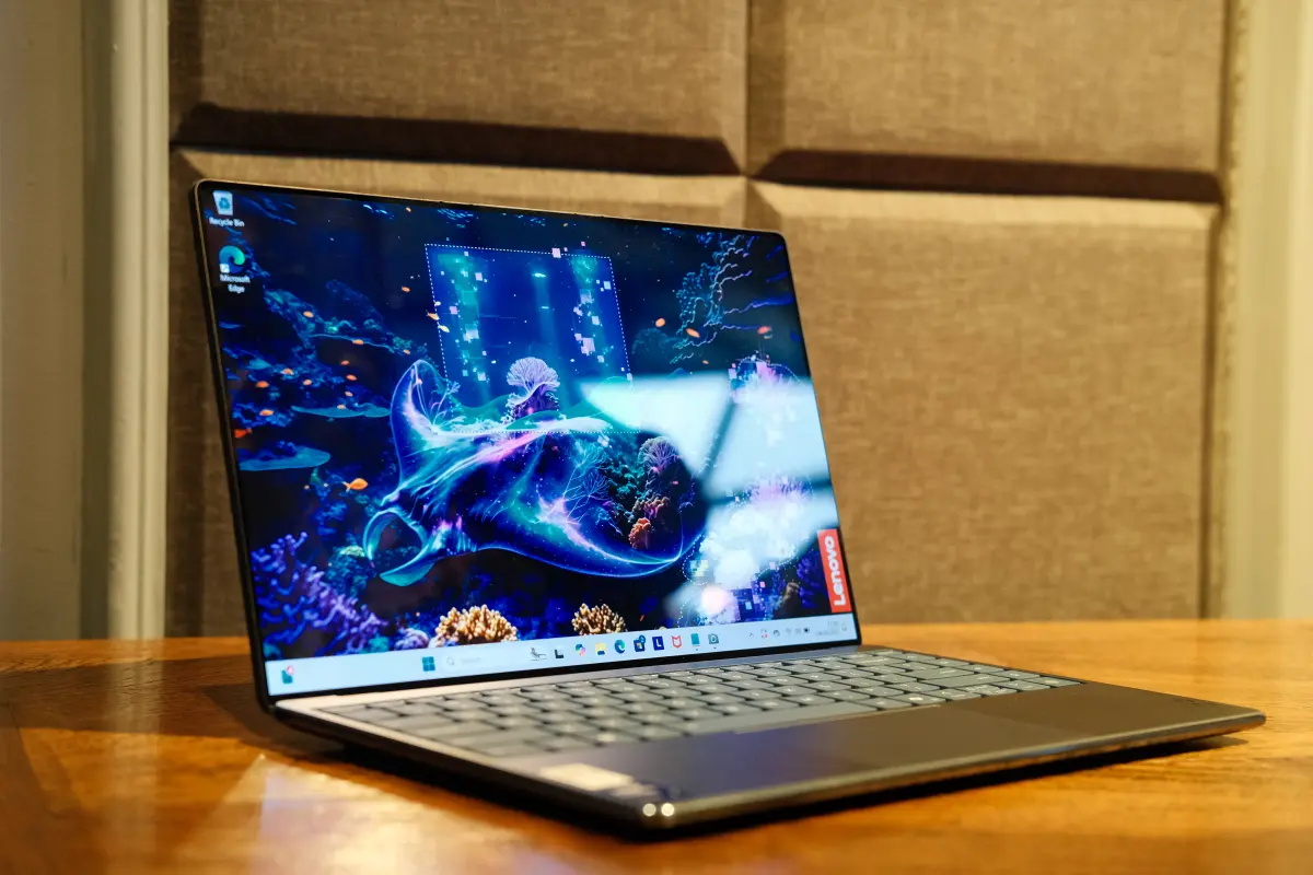 Lenovo YOGA Slim 9i 4